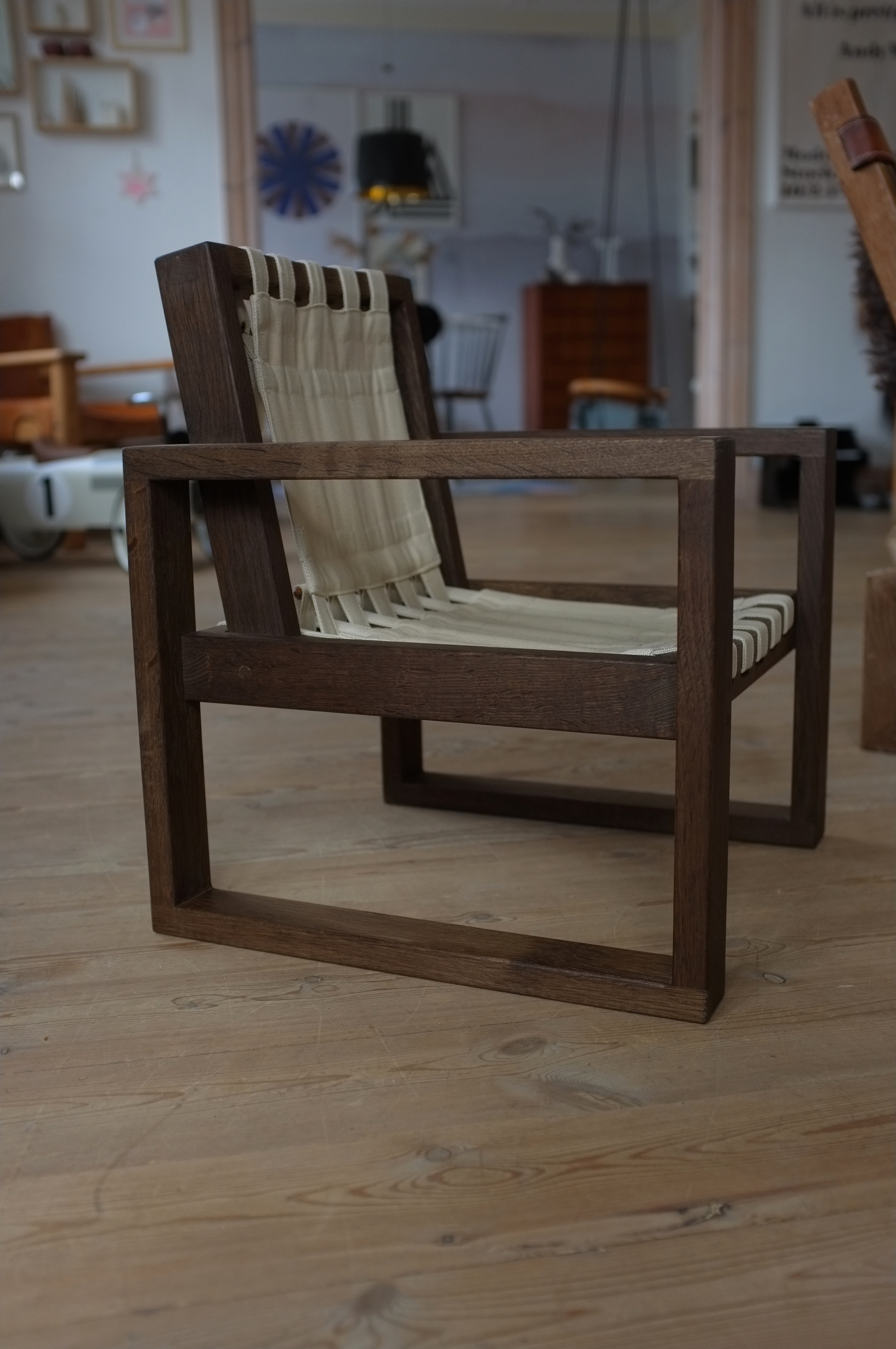 Frame Chair